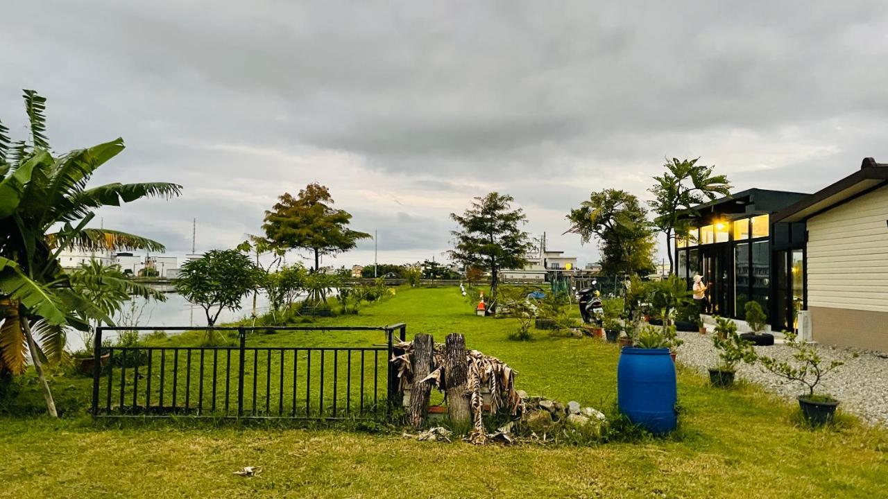 Tu Wei 192 Homestay Zhuangwei Екстериор снимка