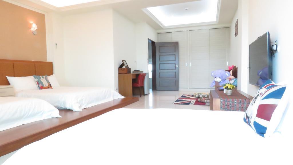 Tu Wei 192 Homestay Zhuangwei Екстериор снимка